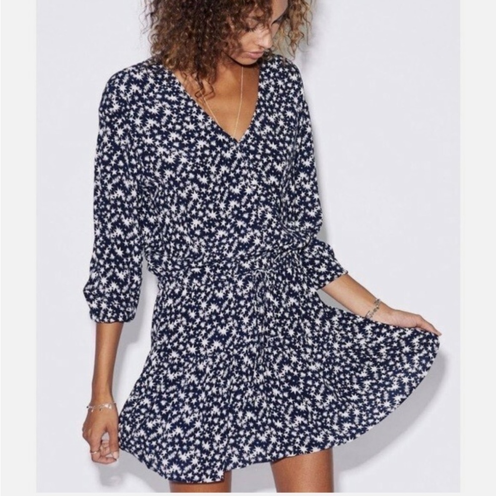Rails Willa Navy Long Sleeve Mini dress Stellar Print Size Small EUC - Picture 9 of 9